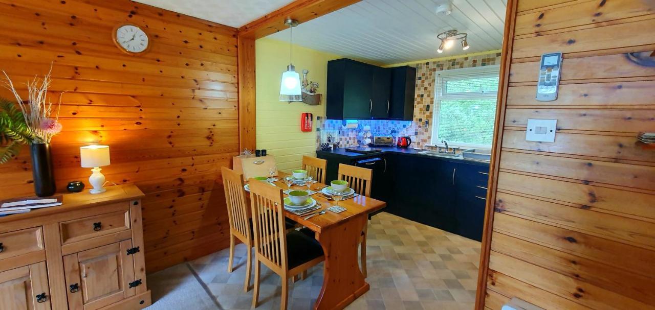 Torcroft Lodges Drumnadrochit Exterior photo