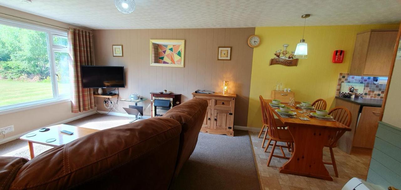 Torcroft Lodges Drumnadrochit Exterior photo